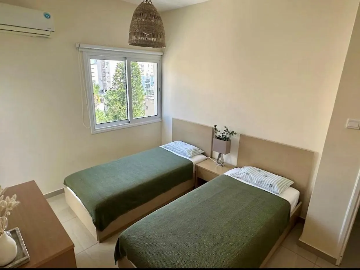 Stay Amphora Apartment Larnaca