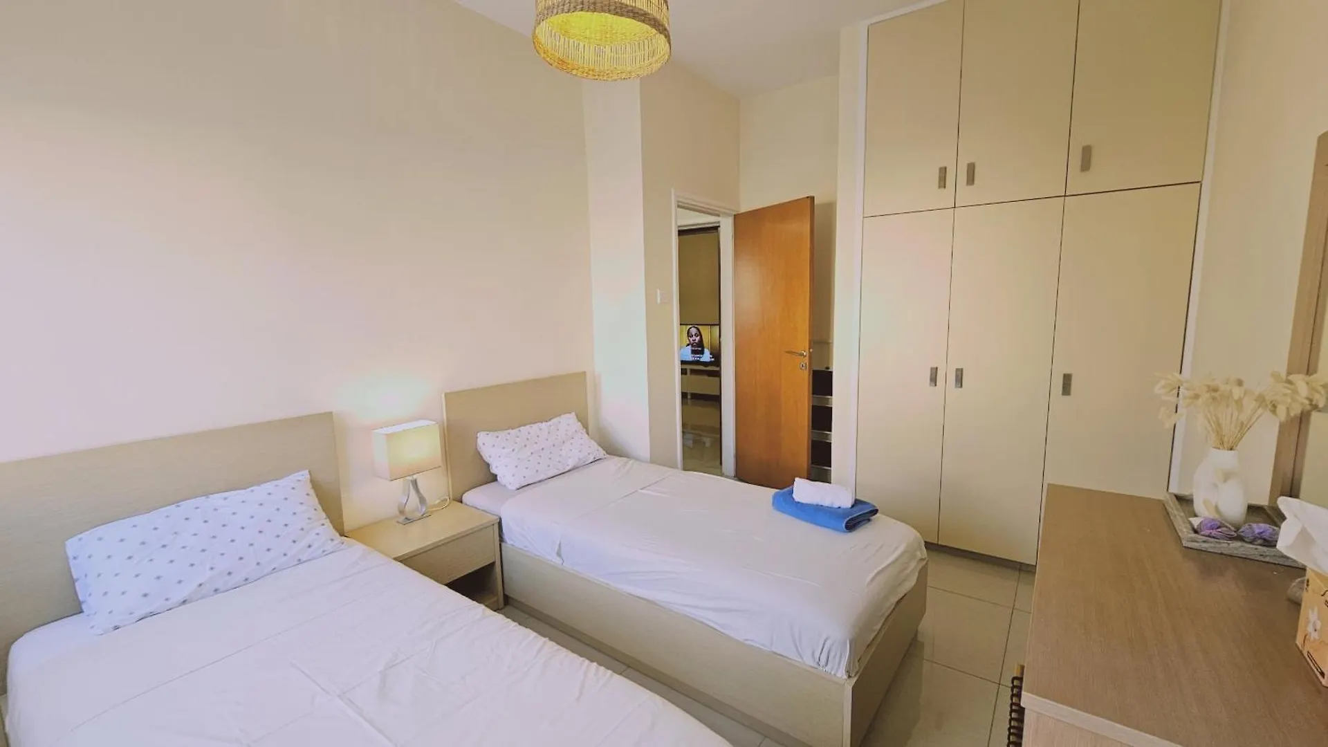 Stay Amphora Apartment Larnaca Cipro