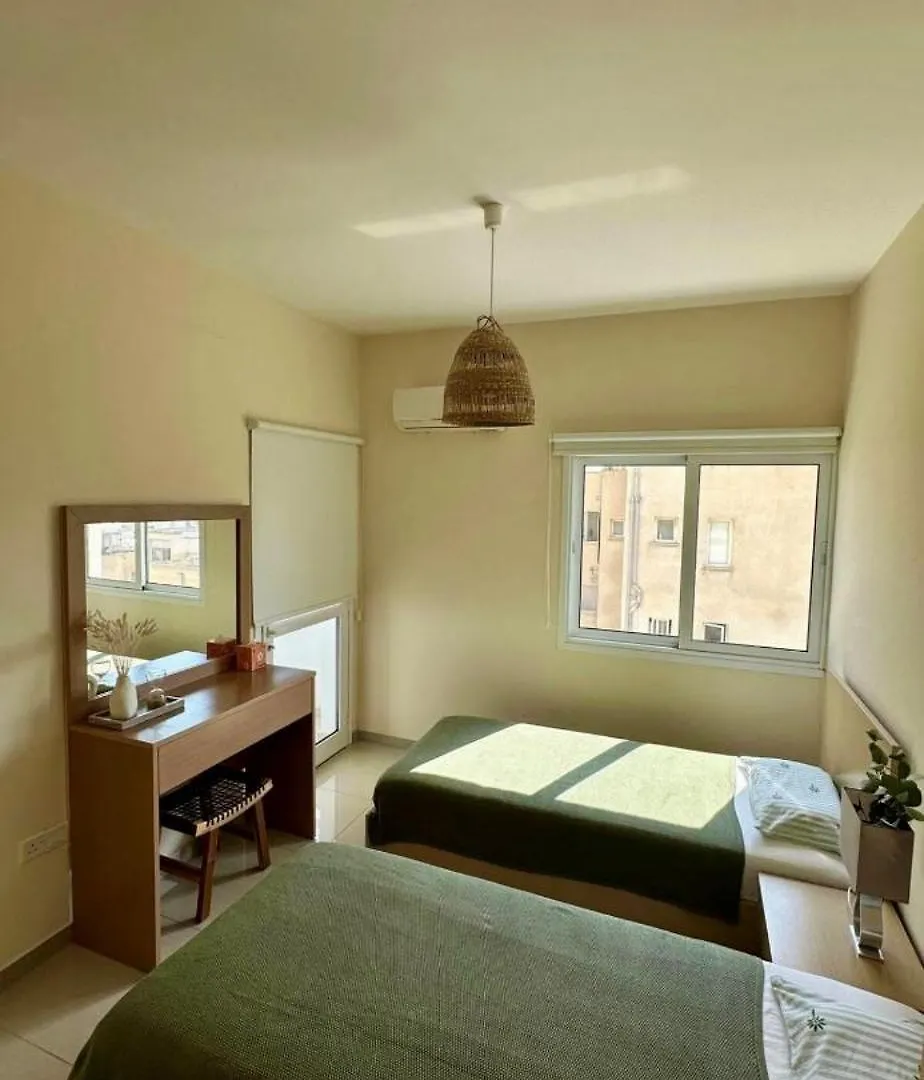 Stay Amphora Apartment Larnaca
